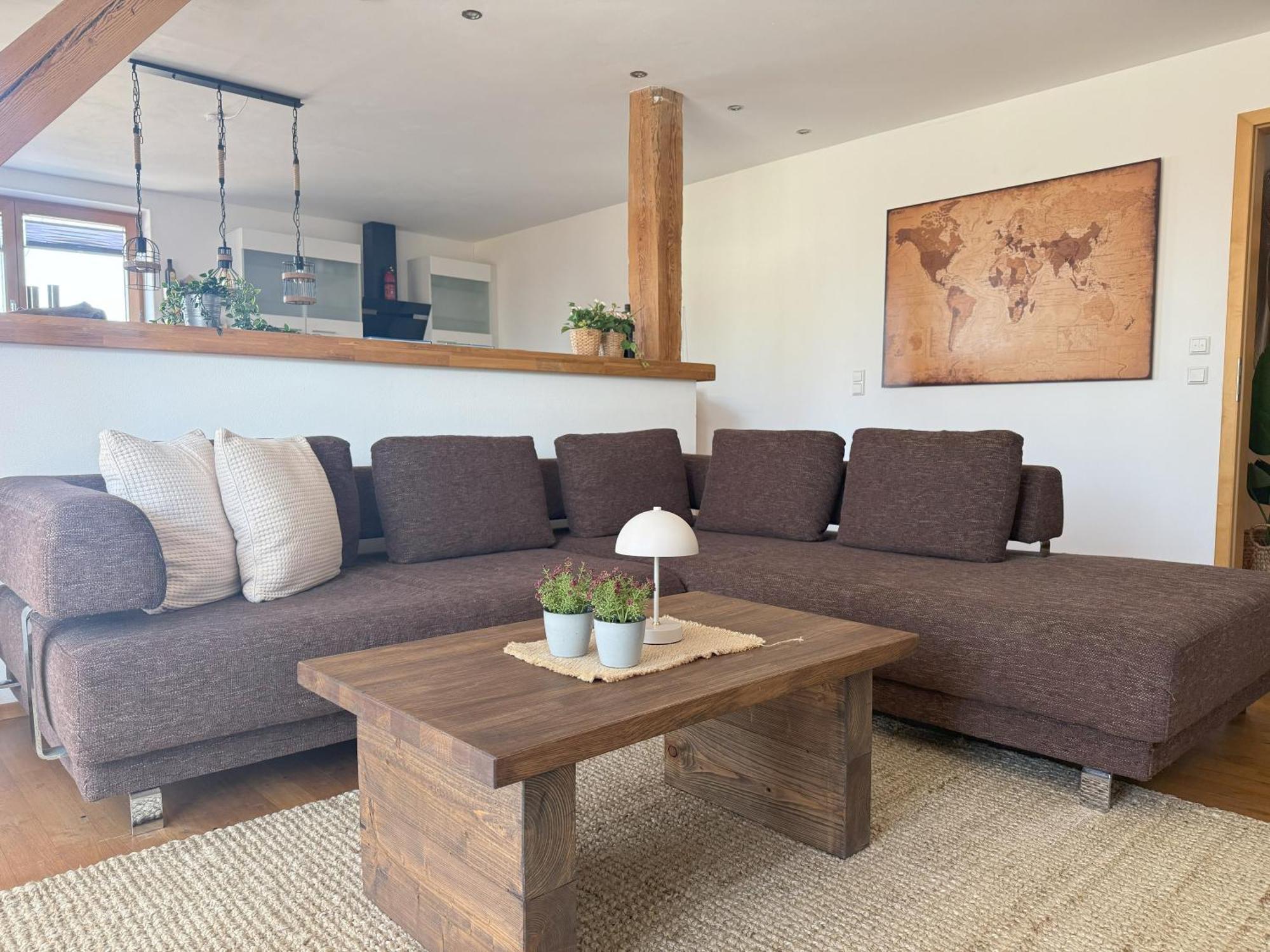 Fe Wo Brunnen - 120 Qm - Ruhige Lage - Viel Natur- Komfortabel - Grosser Balkon Und Garten Memmingen Eksteriør billede